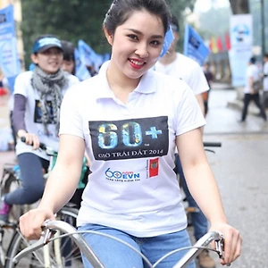 Bảo Trâm làm đại sứ “Giờ trái đất 2014”