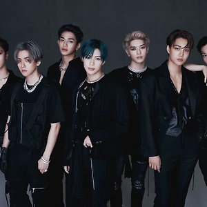 SuperM trở thành nhóm nhạc Kpop thứ 2 đứng đầu BXH Artist 100 của Billboard