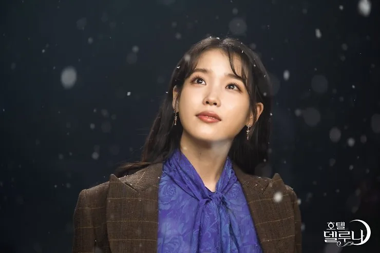 IU trong Hotel del luna