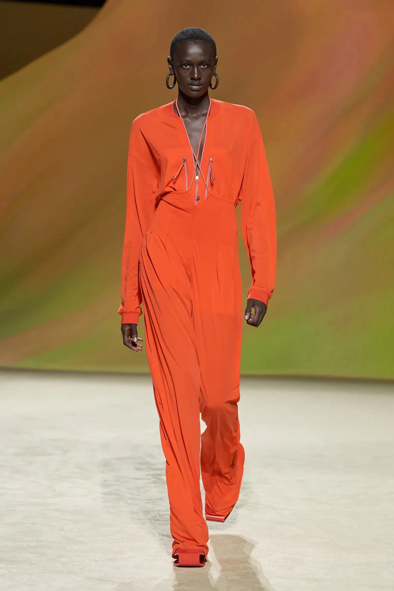 Hermès Xuân Hè 2023 look 31