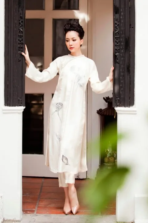 Áo dài dáng suông, rộng cac mau ao dai dep phom rong