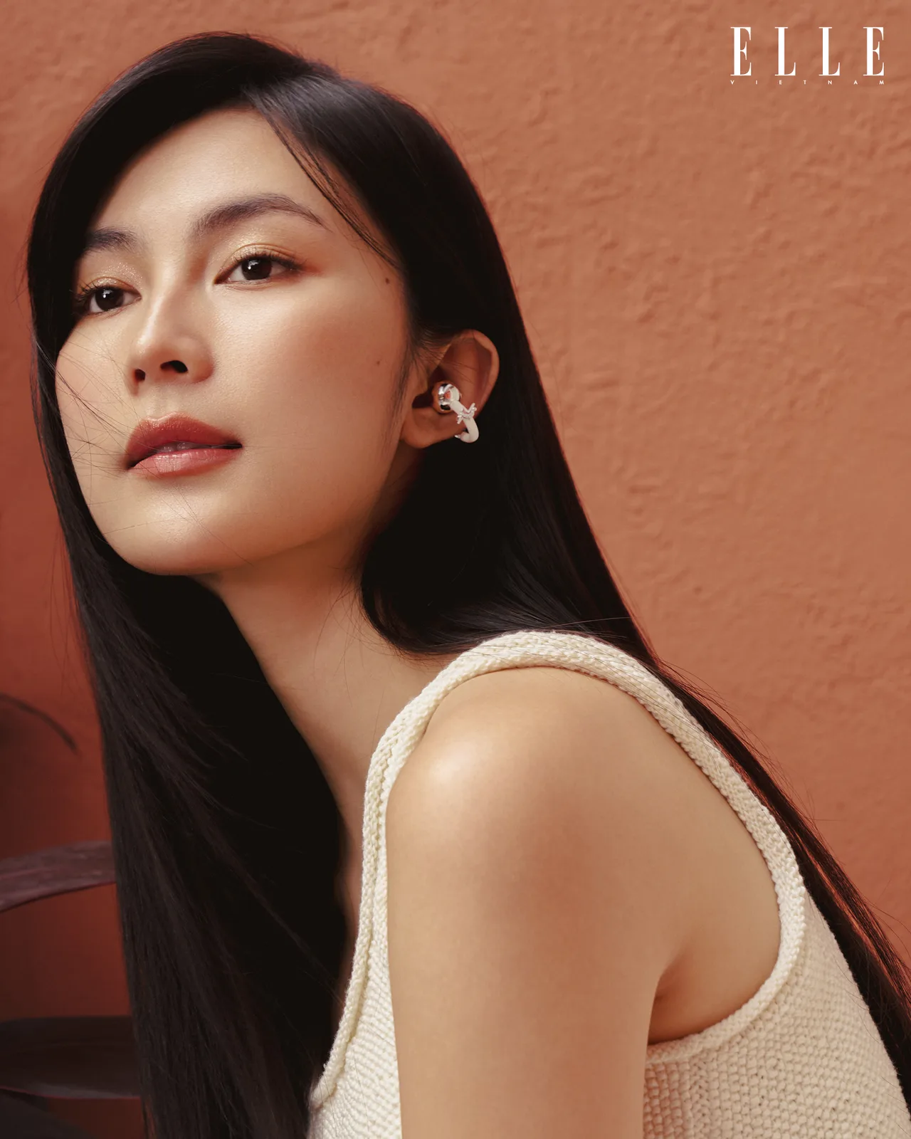 Helly Tống