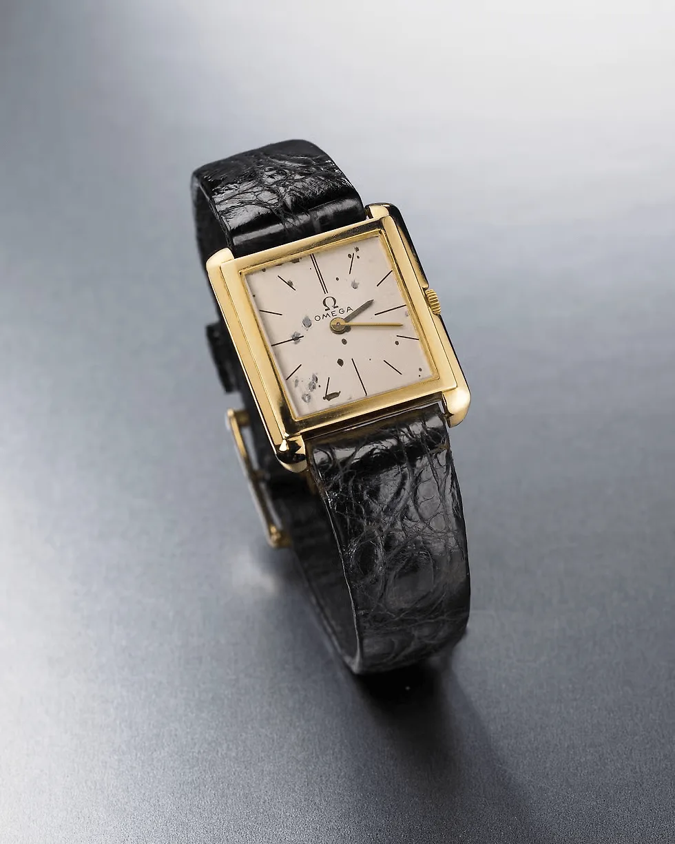 Đồng hồ Omega