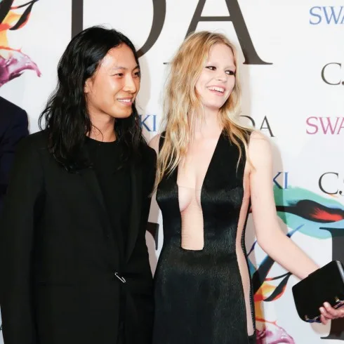 Anna Ewers va Alexander Wang