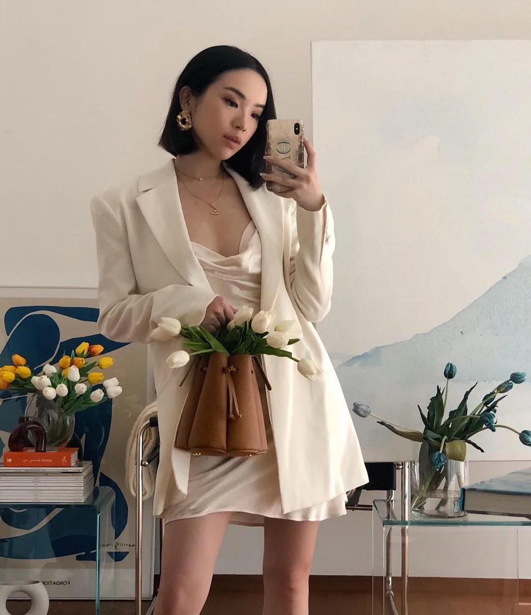 blazer mặc với đầm lụa