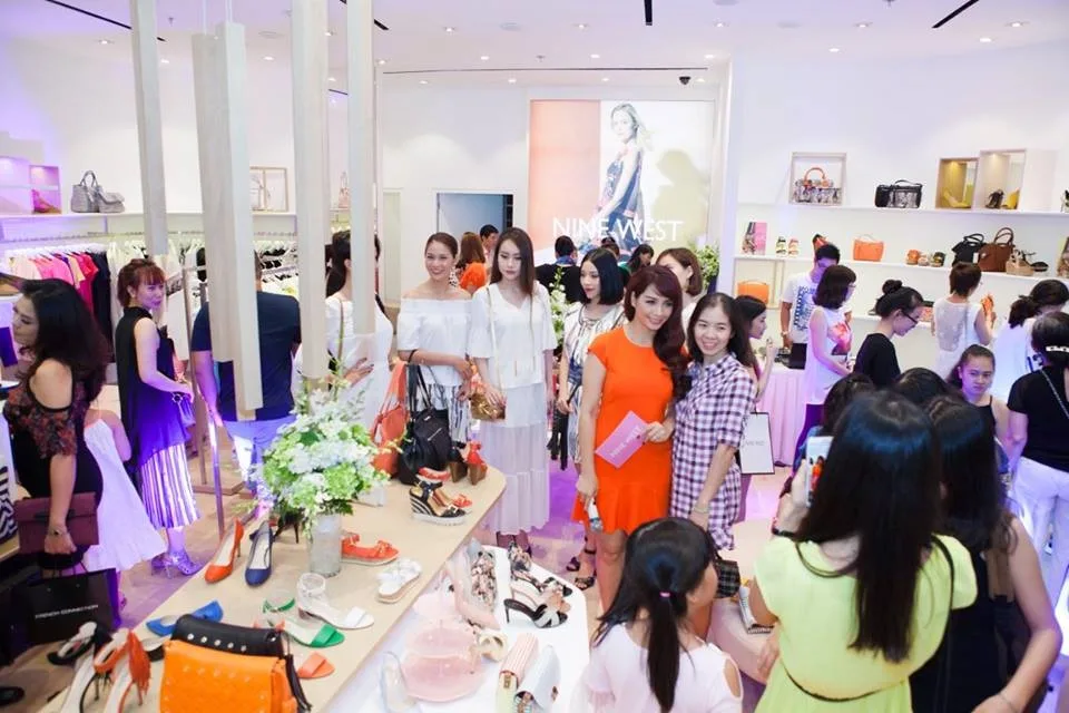 Nhãn hiệu Nine West tại Việt Nam đã chính thức được trao quyền thương mại cho công ty TNHH TM Hiệp Việt 10