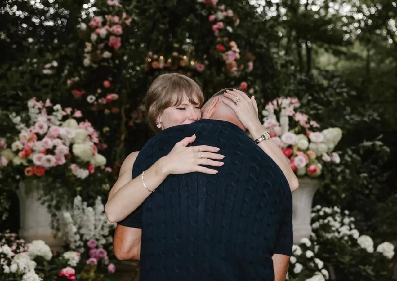 Vén màn "kịch bản" đám cưới của Taylor Swift và Travis Kelce