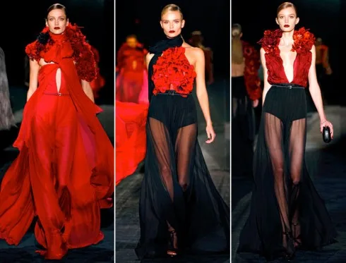 Màu đỏ trên sàn Catwalk