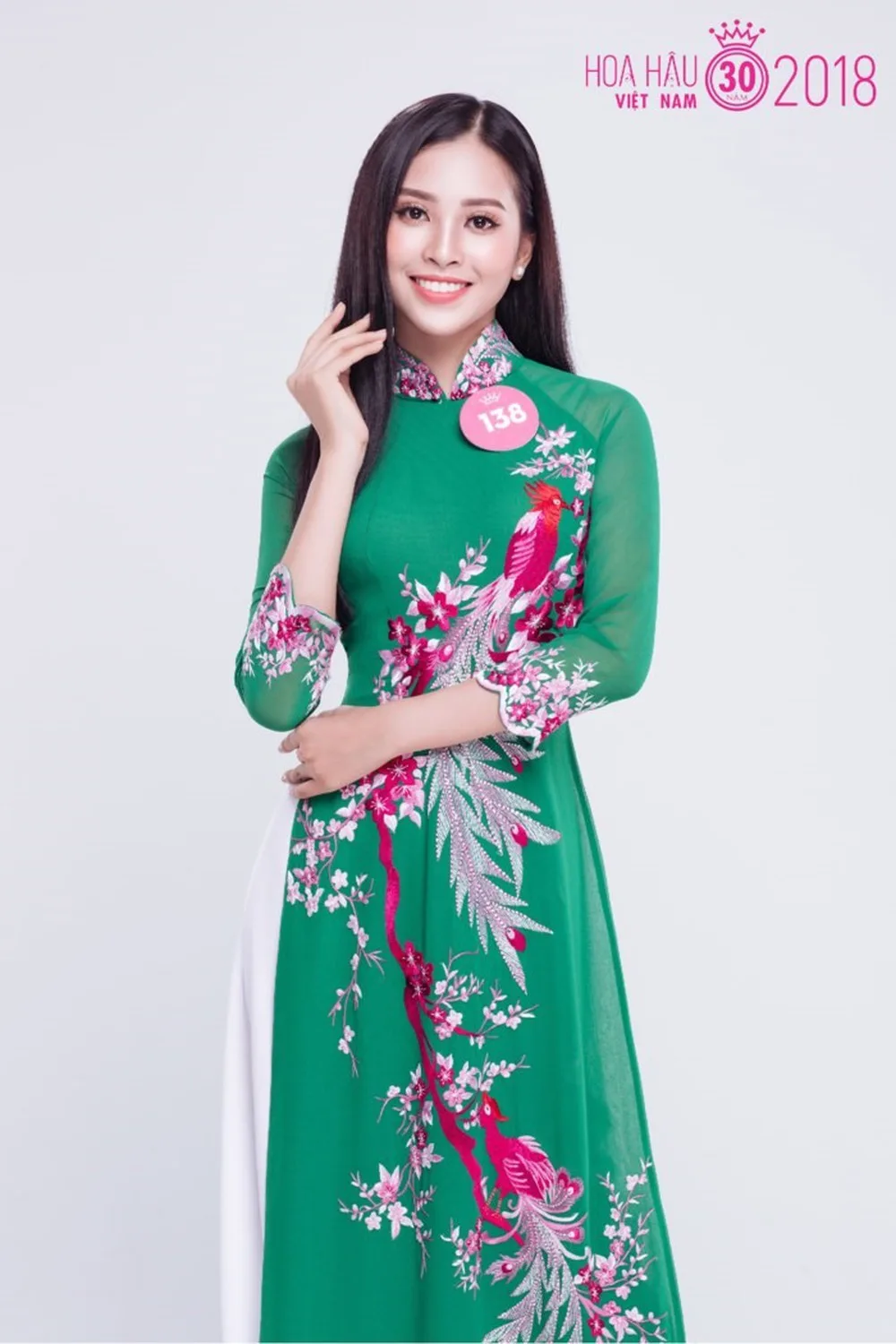 hoa hậu việt nam trần tiểu vy2