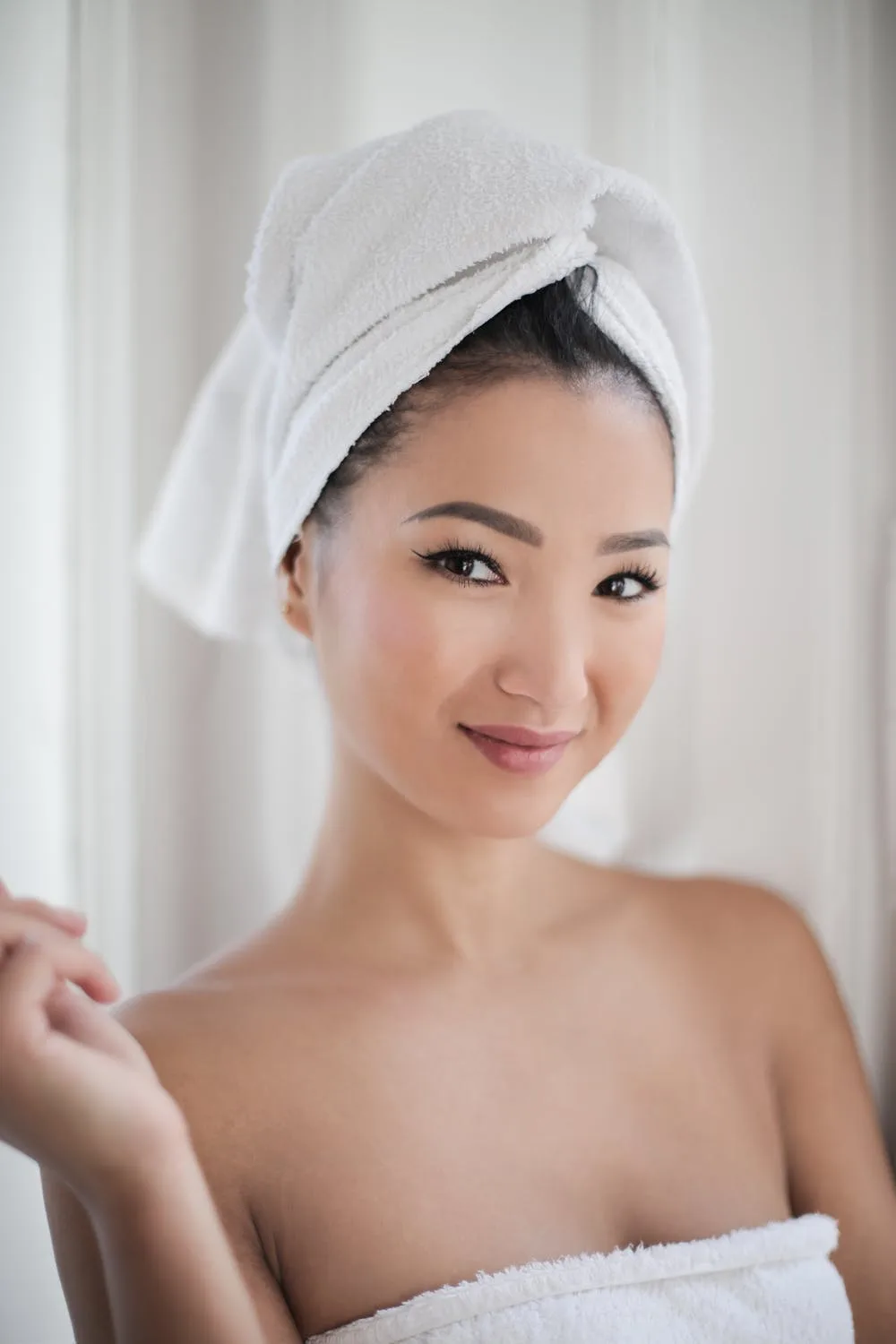 Làm sạch da - Cách trị mụn đơn giản mùa dịch.
