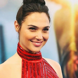 Gal Gadot – Chuẩn mực mới về vẻ đẹp hiện đại