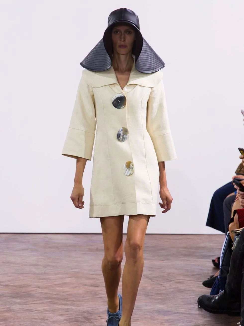 khuya áo JW Anderson