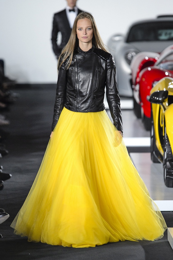 ELLE Việt Nam - Màu vàng Gen-Z sẽ thay thế màu hồng Millenial thống trị thời trang 2018 (11) ELLE Việt Nam - Màu vàng Gen-Z sẽ thay thế màu hồng Millenial thống trị thời trang 2018 (11)