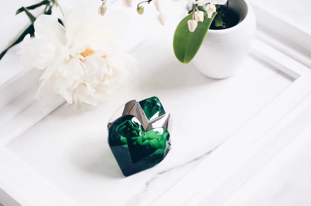 Khiến chàng si mê với 6 loại nước hoa mùi hoa cỏ Khiến chàng si mê với 6 loại nước hoa mùi hoa cỏ