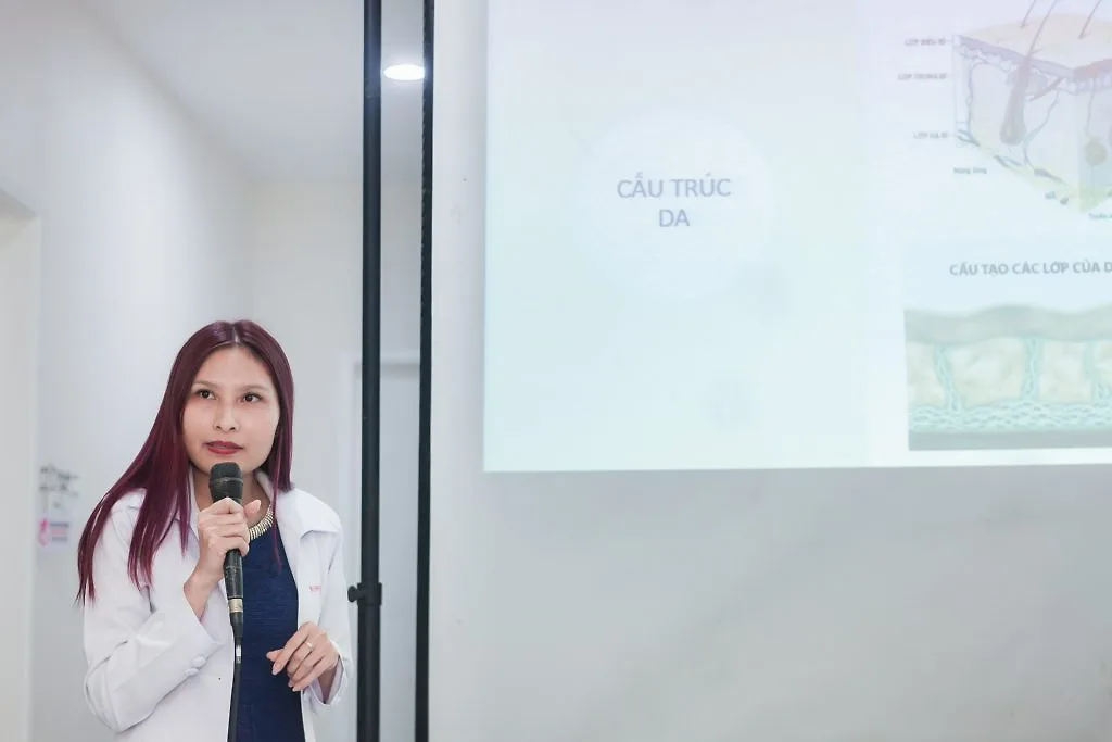 Nitipon Clinic - Viện điều trị da hàng đầu châu Á