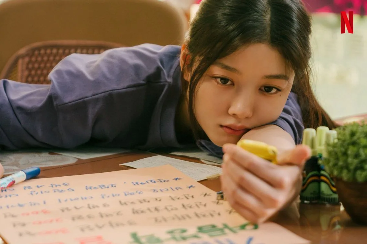 ELLE-DANH-SACH-PHIM-CUA-KIM-YOO-JUNG00029
