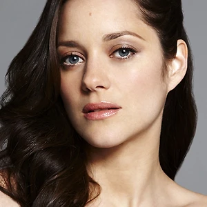 Marion Cotillard – Quý cô Lady Dior mới