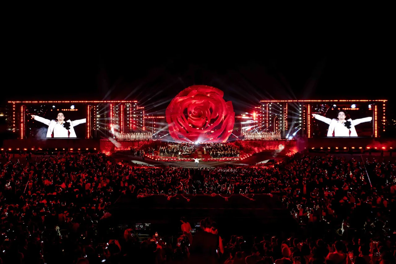 Hà Anh Tuấn Sketch a Rose concert toàn cảnh ngày 9-3