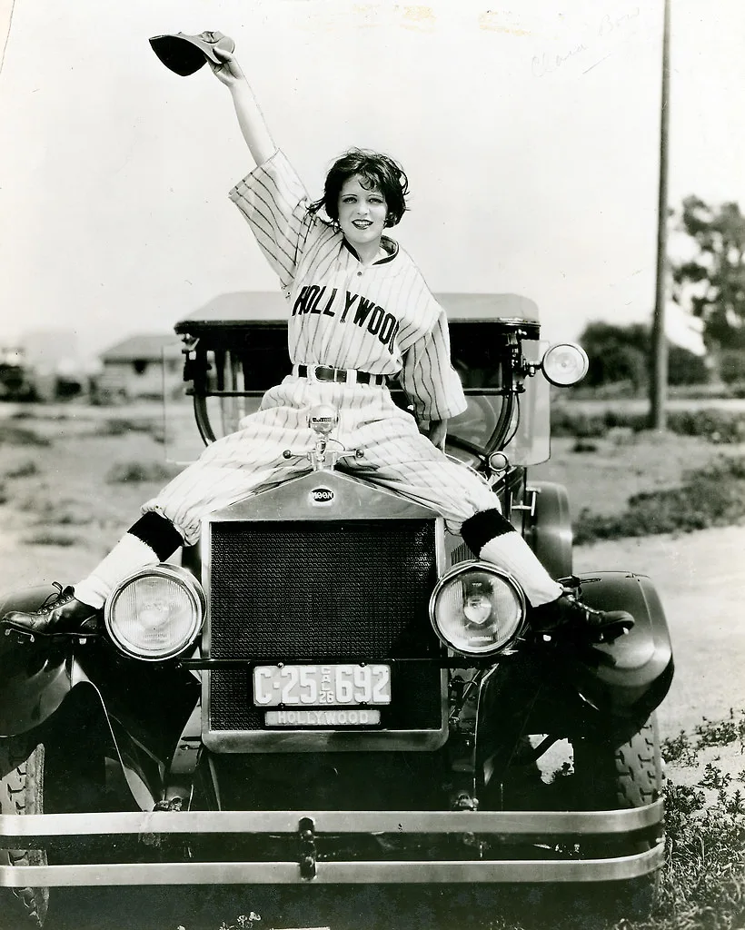 It Girl Clara Bow 1