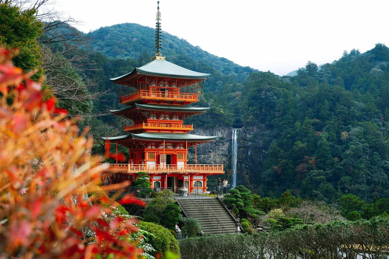 wakayama ngôi đền phật giáo du lịch nhật wakayama