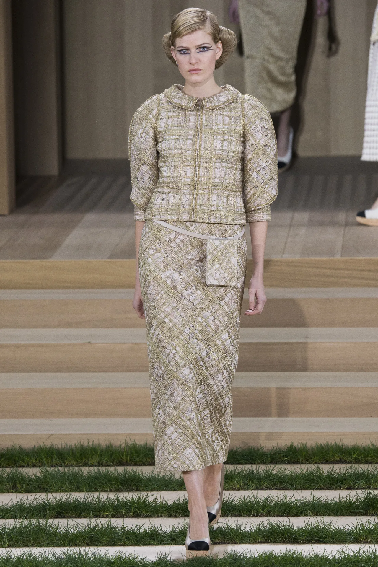 chanel-spring2016-ellevietnam(17)