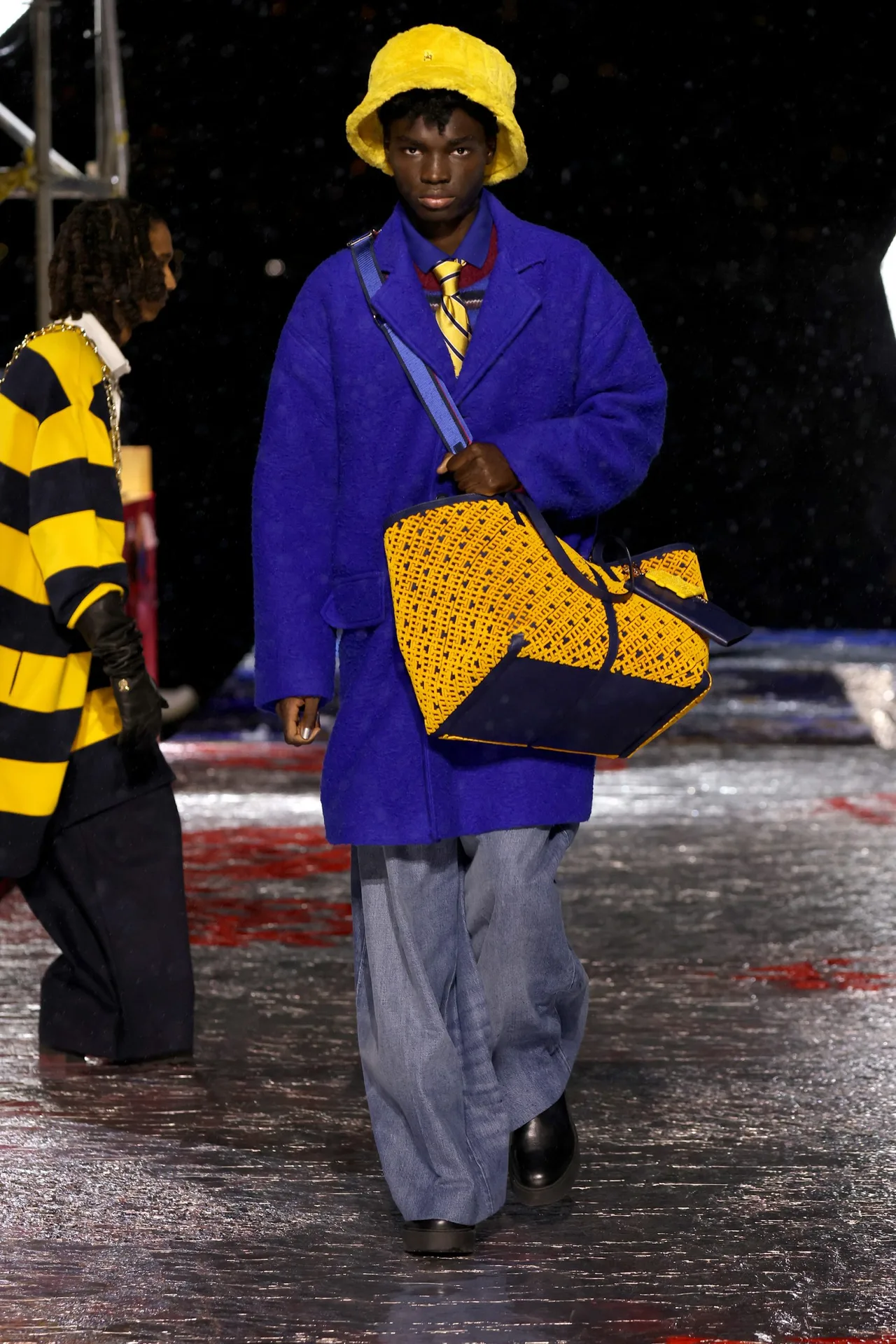 Tommy Hilfiger Thu Đông 2022 look 3