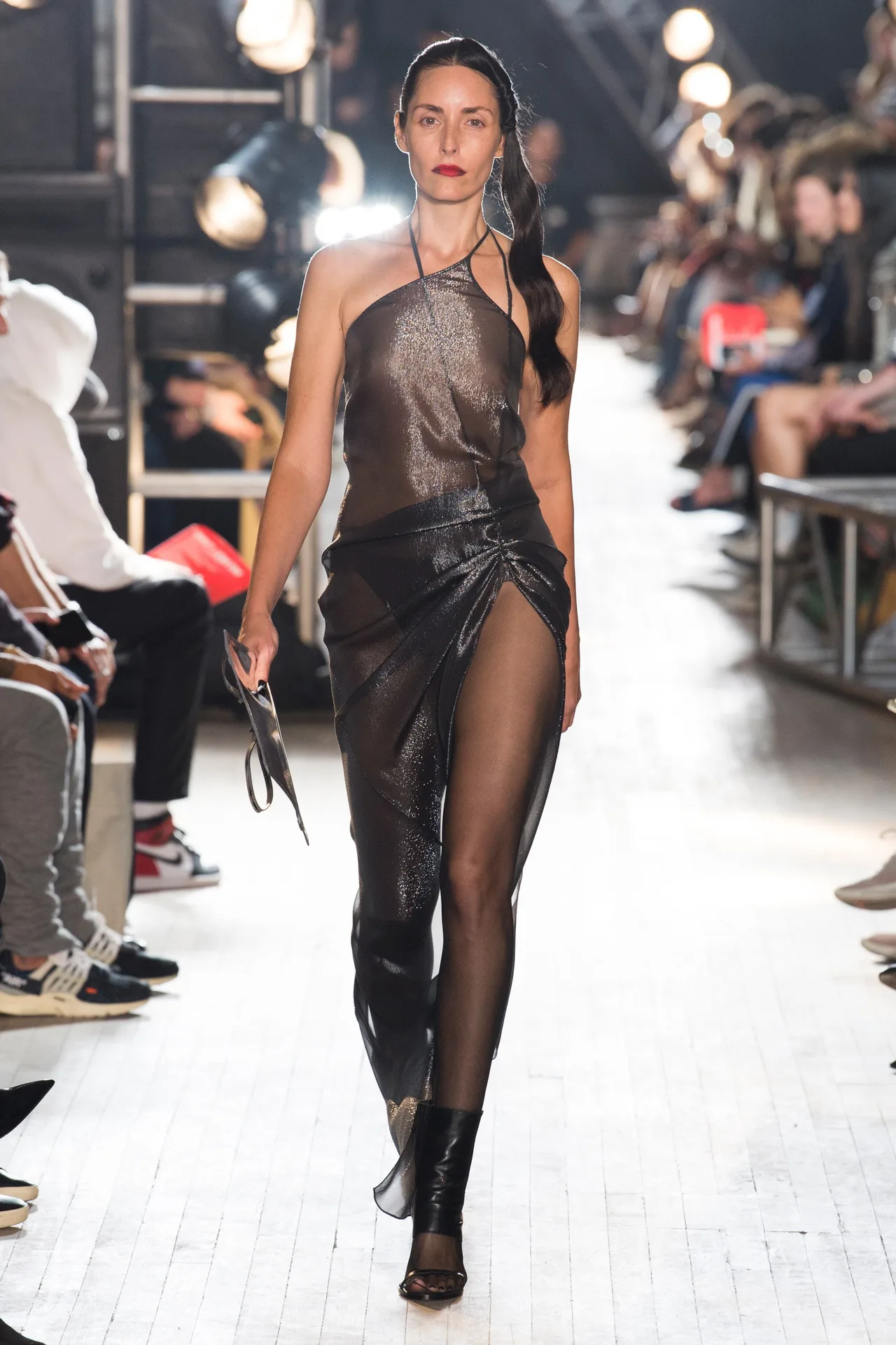 5 BST nổi bật trong ngày trình diễn thứ năm của NYFW Spring 2018