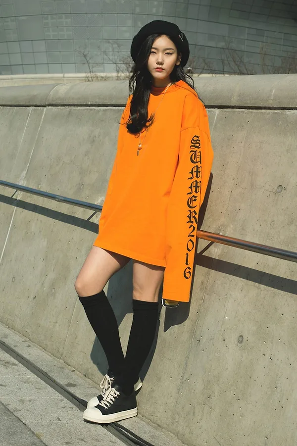 Năng động cùng áo sweatshirt 15