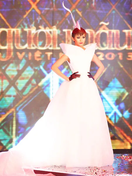 Mâu Thị Thanh Thủy đăng quang Vietnam's Next Top Model 2013