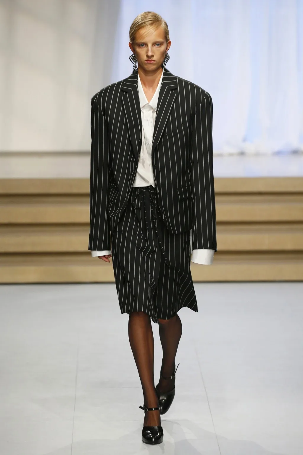 Thiết kế mở đầu BST của Jil Sander