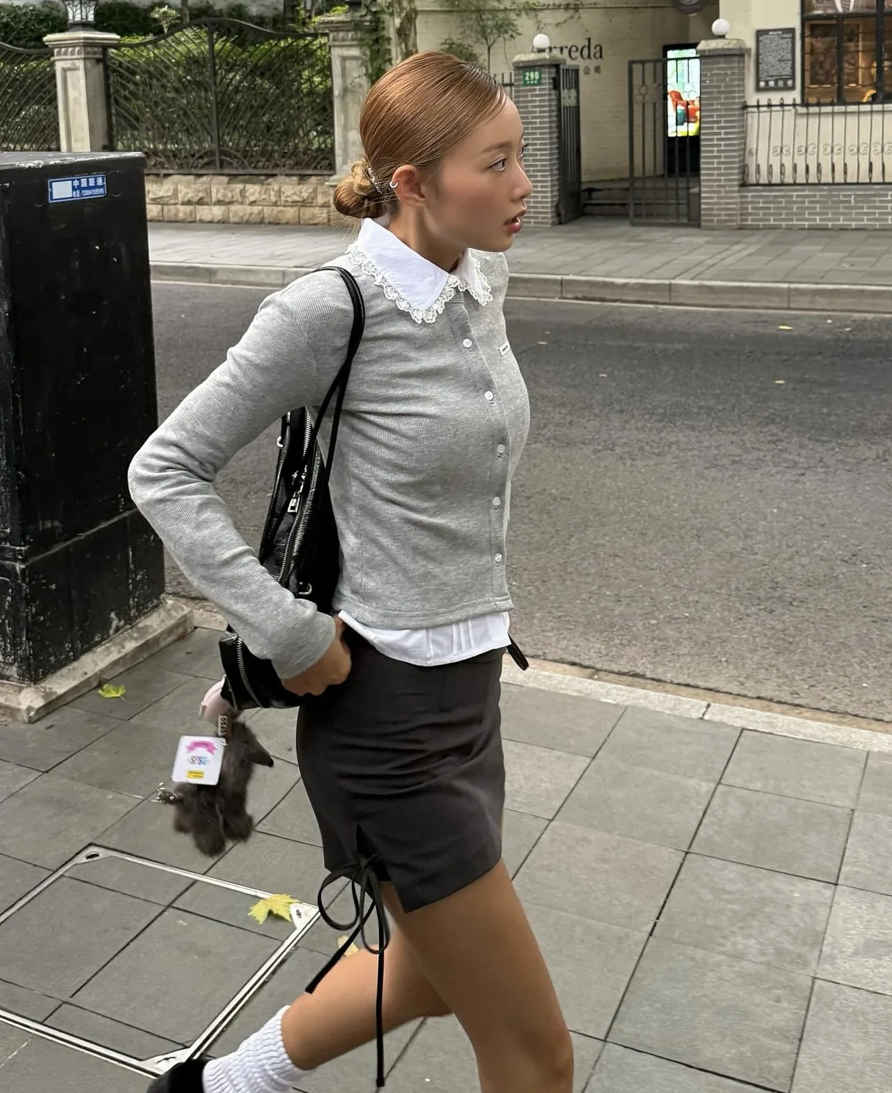 mix cardigan xám