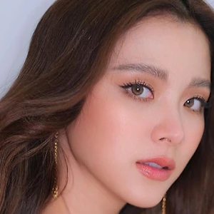 phong cách đánh mắt cho cô nàng châu Á