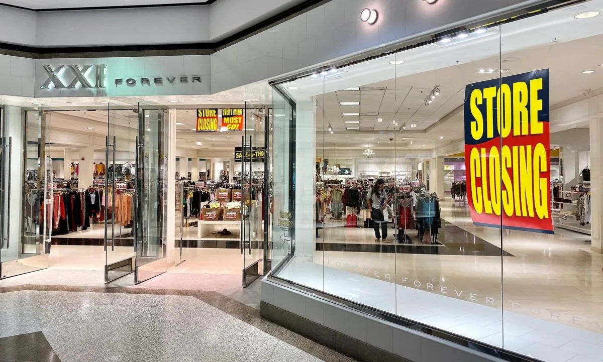 forever 21 phá sản - tin thời trang 2019