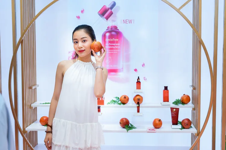 MC Tuyền Tăng tại sự kiện Innisfree MC Tuyền Tăng tại sự kiện Innisfree