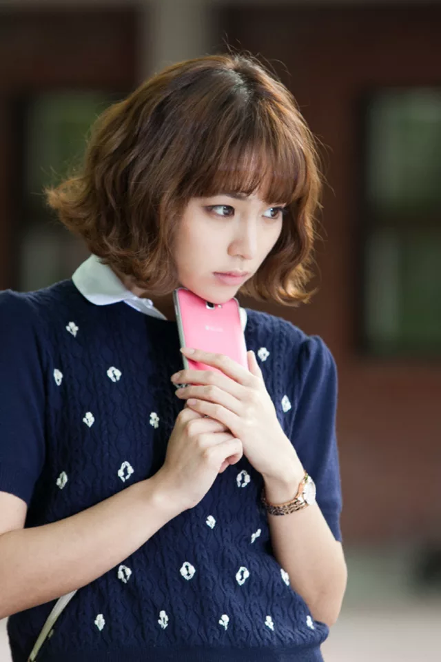 tóc ngắn cho mặt tròn