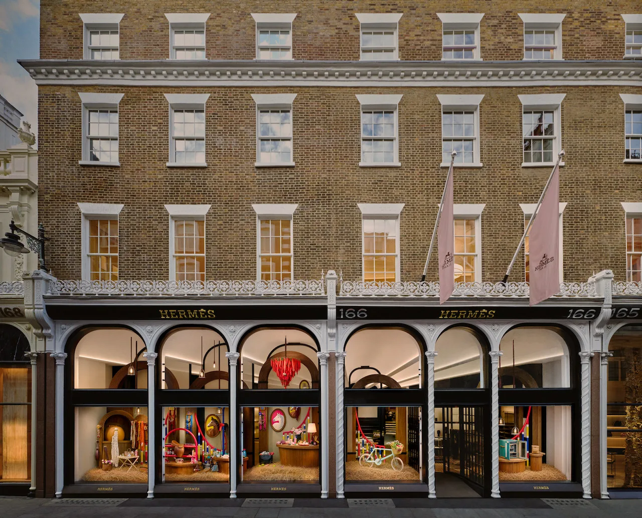 Cửa hàng Maison mới của Hermès tại London