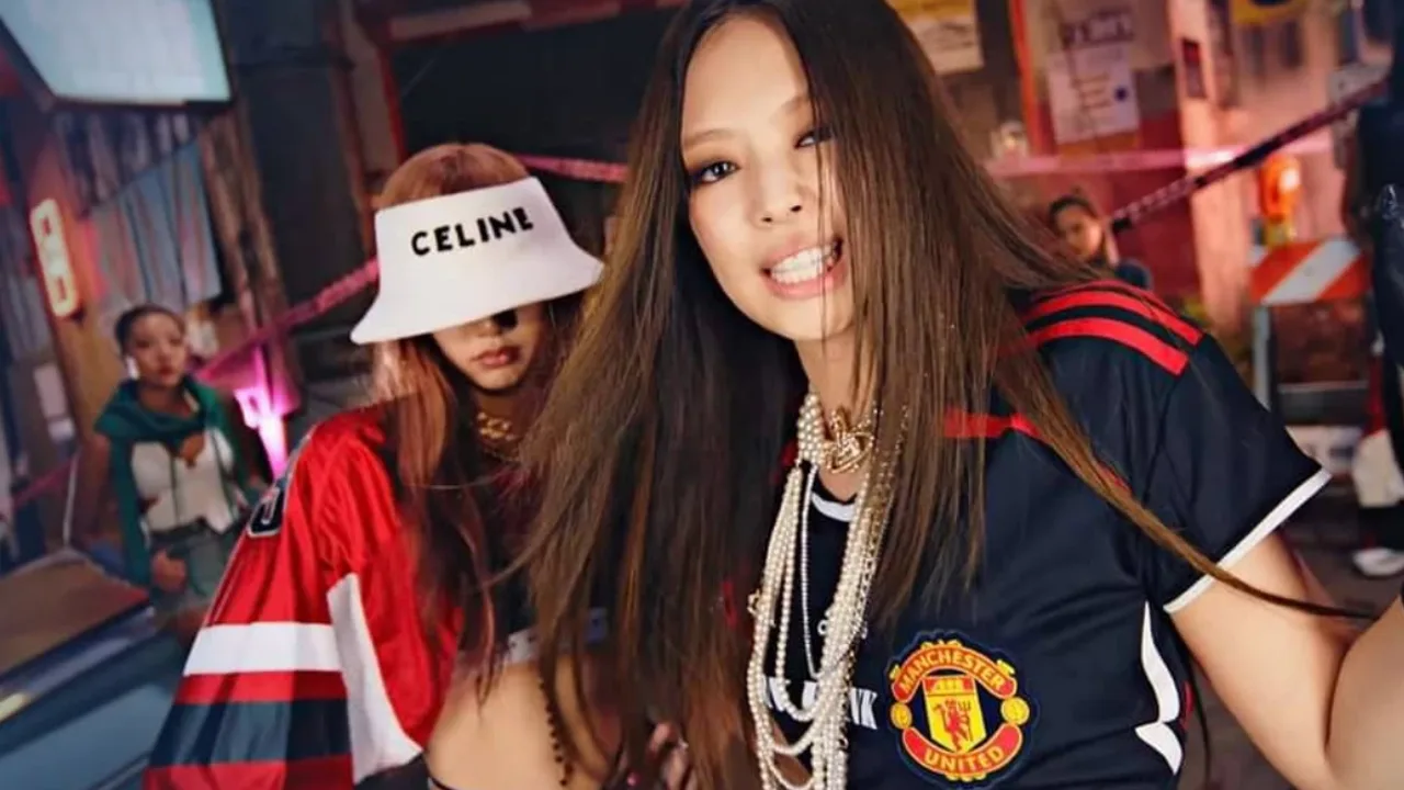 Jennie trong phong cách thời trang Sporty Chic
