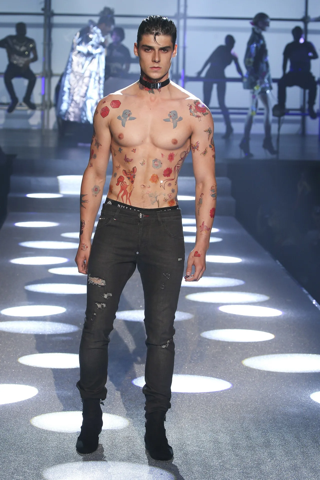 5 BST nổi bật trong ngày trình diễn thứ ba của NYFW Spring 2018 5 BST nổi bật trong ngày trình diễn thứ ba của NYFW Spring 2018