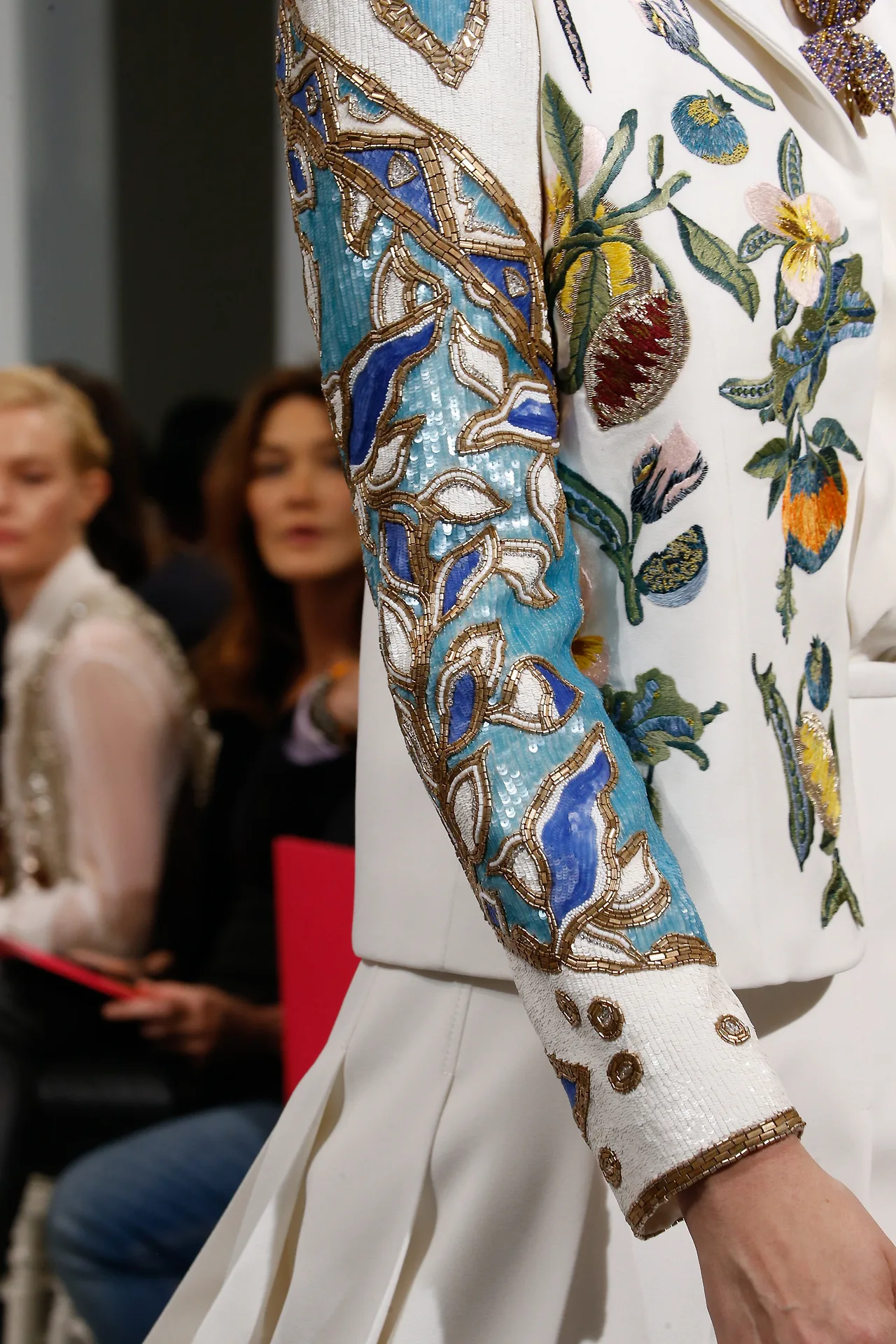 detail-schiaparelli-spring-2016-ellevietnam(5)