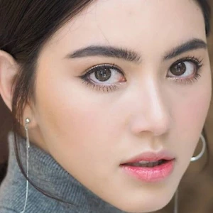bí quyết trang điểm Thái Lan