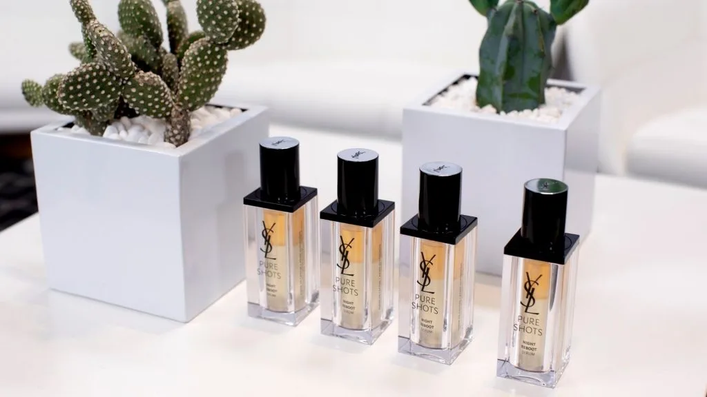 Yves Saint Laurent-Serum dưỡng da. Yves Saint Laurent-Serum dưỡng da.