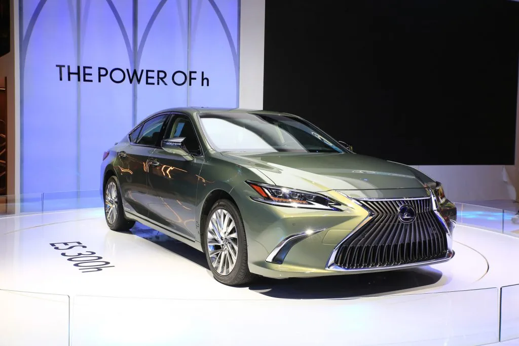 Lexus Hybrid tại Triển lãm Ô tô Việt Nam 2018 5