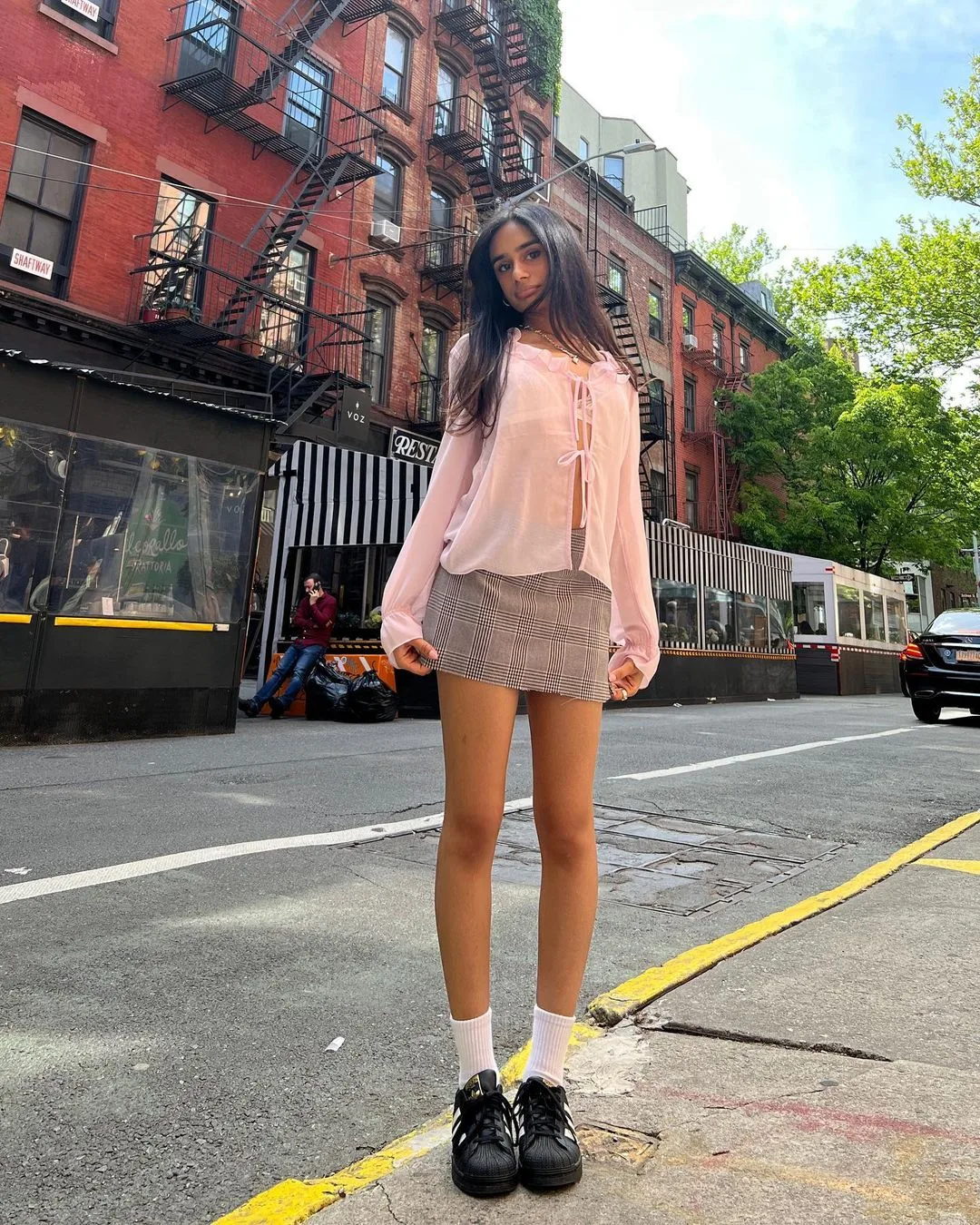 hayanarex diện cardigan