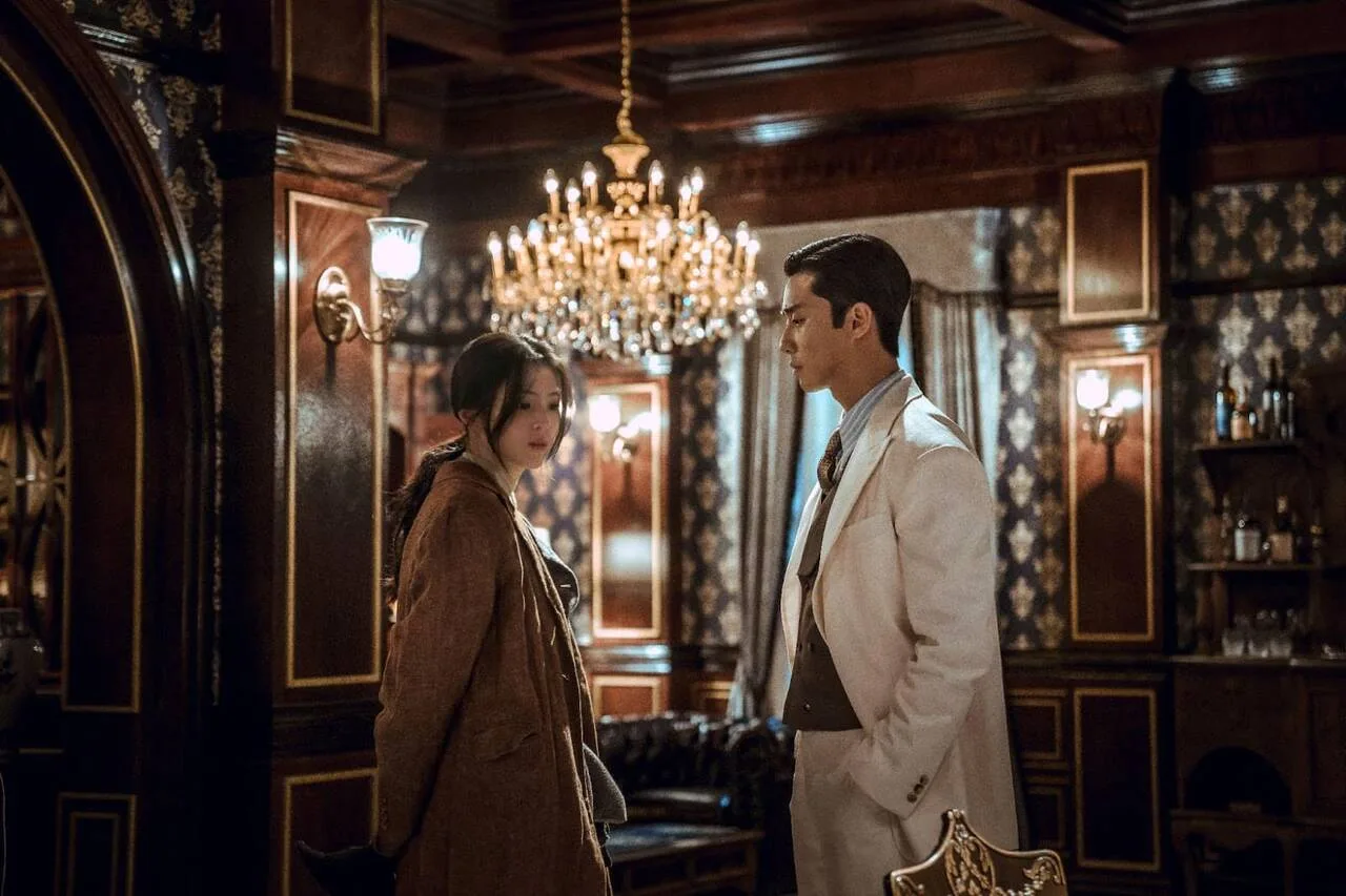 sinh vật gyeongseong han so hee