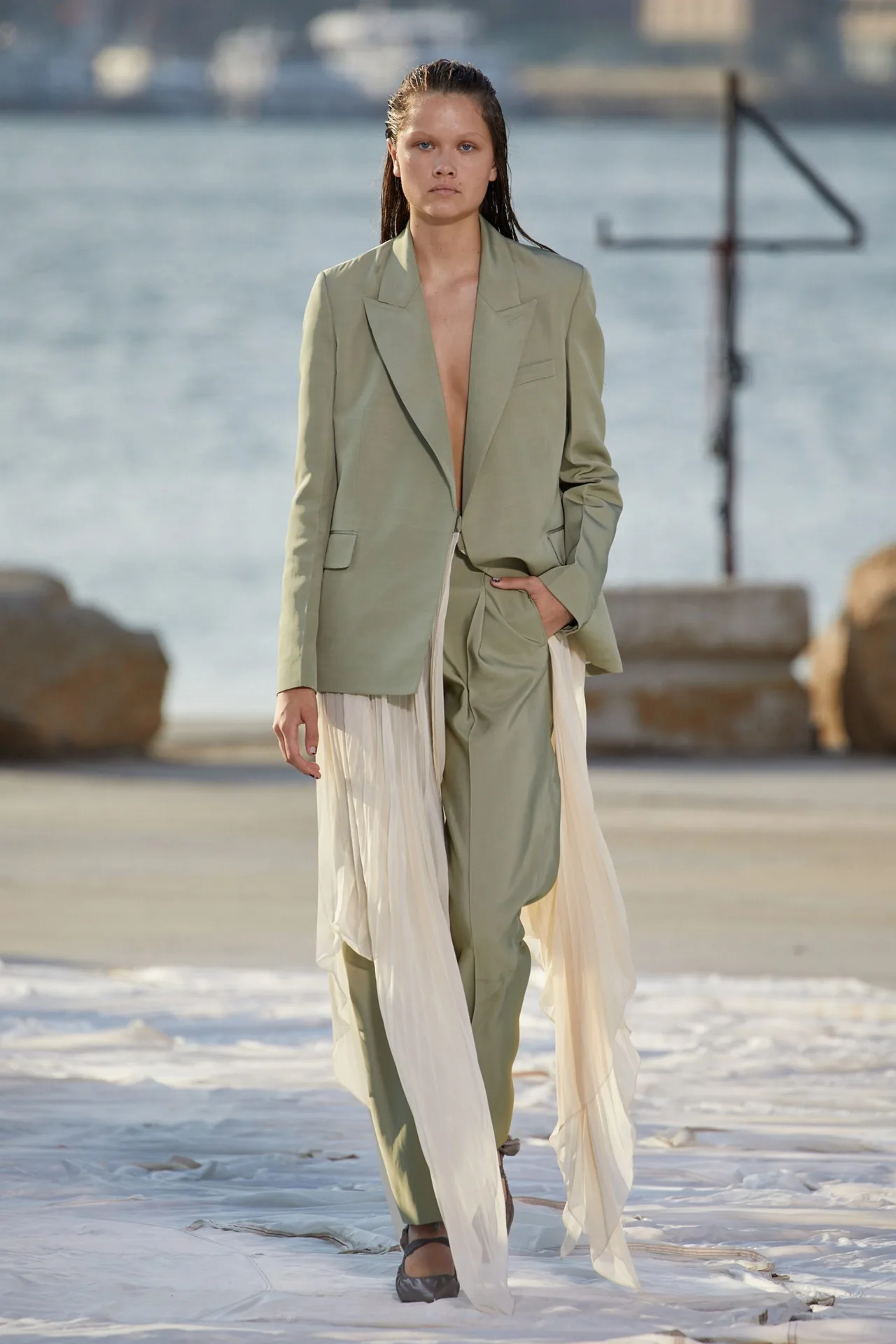 Look 29 RTW