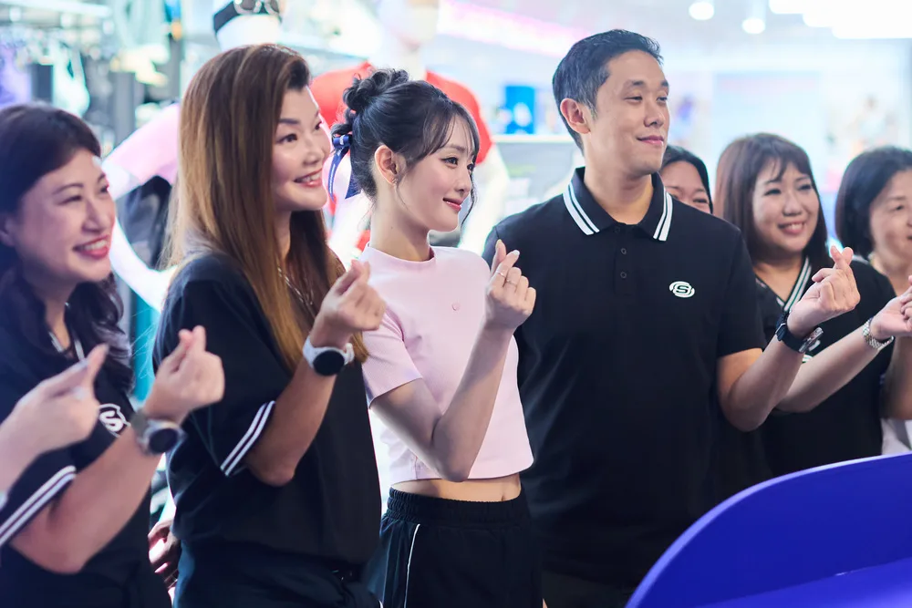 giám đốc Skechers