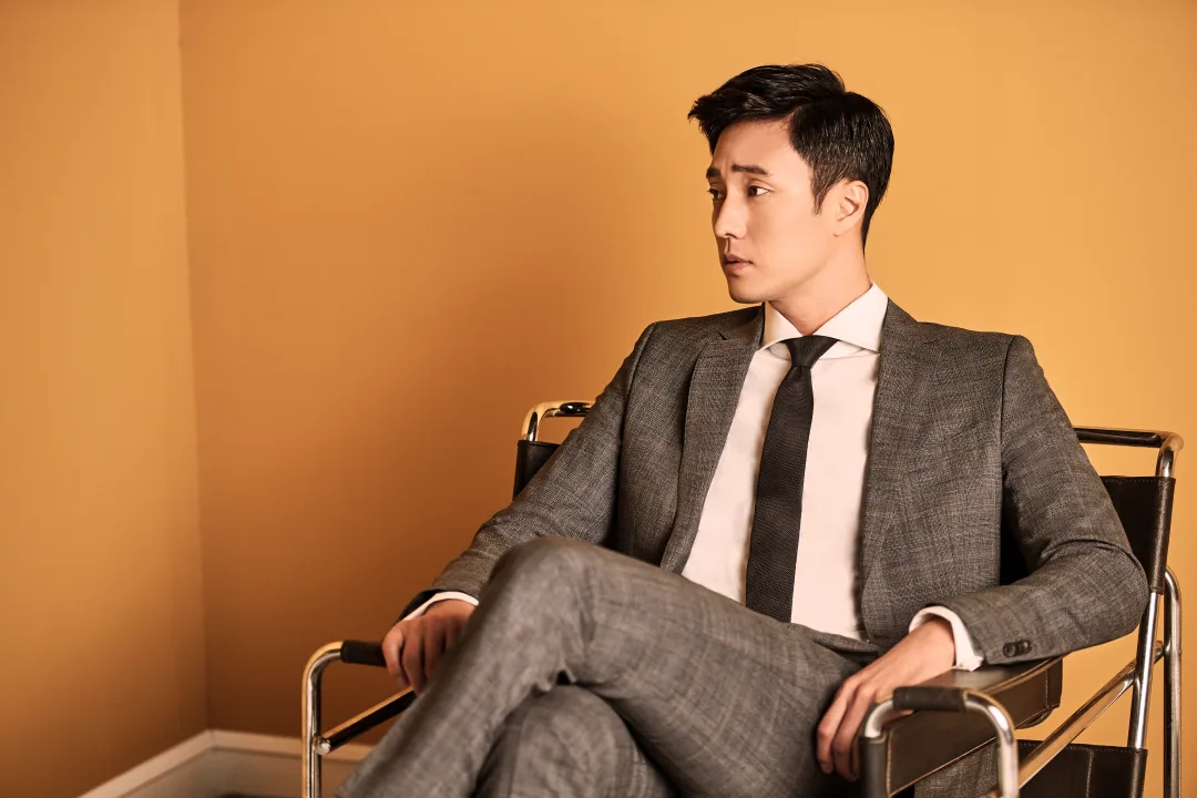 So Ji Sub