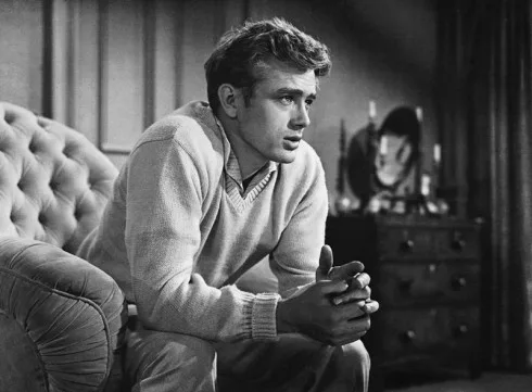 Huyền thoại James Dean (James-Dean) – Nguồn ảnh: DoctorMacro.