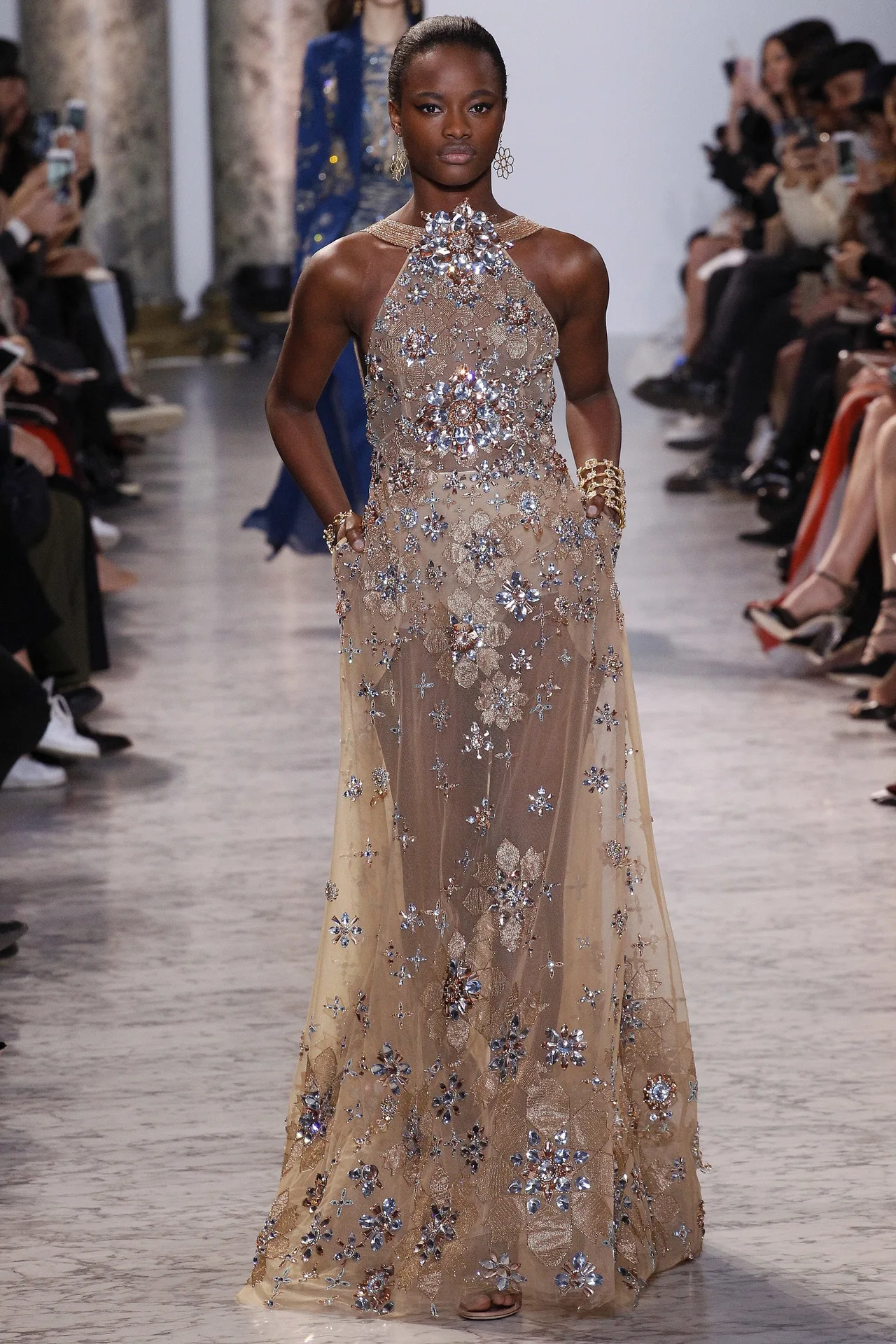 Những BST nổi bật tại tuần lễ Haute Couture Xuân-Hè 2017 - ELLE VN