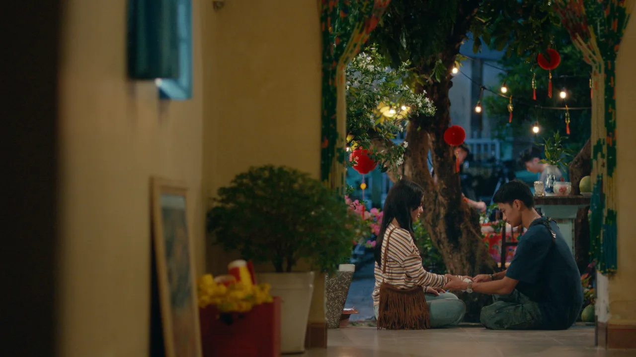 Nguyễn Hùng và Kim Khánh trong teaser trailer phim.